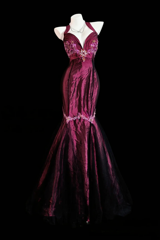 Halter Neck Deep V Beaded Lace Appliqué Criss Cross Back Tulle Mermaid Prom Dresses
