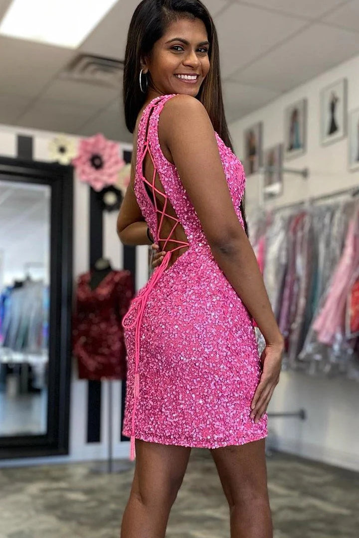 Vestidos de fiesta mini con un hombro al descubierto y lentejuelas con elegante espalda transparente 