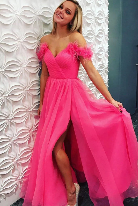 Vestidos de fiesta de tul con hombros descubiertos y cordones con abertura 