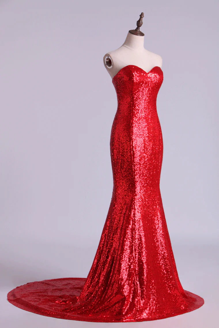 Vestidos de fiesta de sirena/trompeta con escote corazón y lentejuelas 