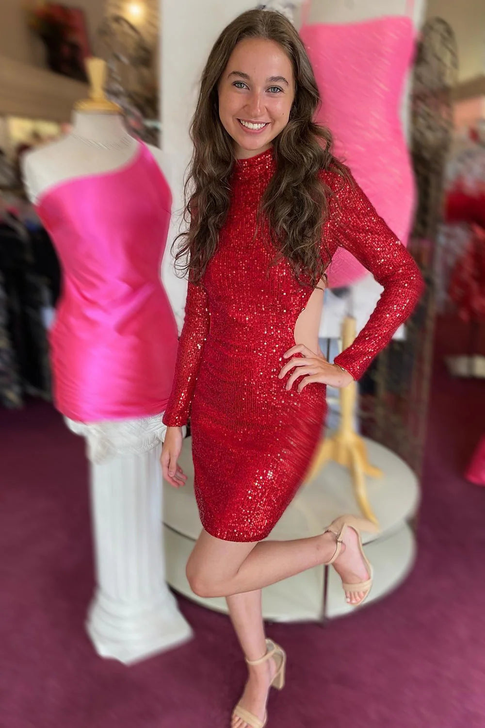 Vestido de cóctel con lentejuelas, escote redondo y manga larga, sin espalda 
