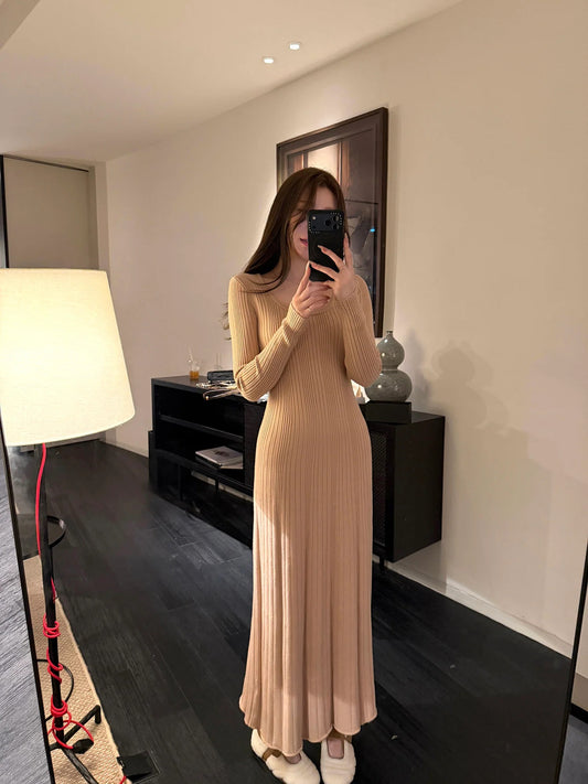 Long Sleeve Scoop Neck Ribbed Knit Form Fitting Flared Maxi Dresses