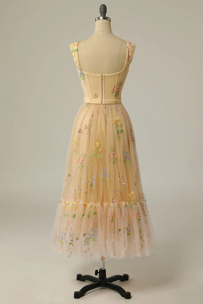 Vestidos de fiesta con tirantes de corazón, corte A, tul, largo hasta la rodilla