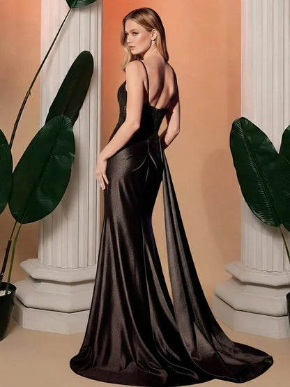 Luxurious Mermaid Deep V-Neck Spaghetti-Strap Open Back Train-Length Evening Dresses