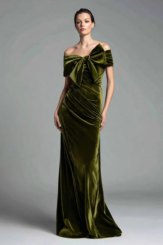 Luxurious Mermaid Off-the-Shoulder Velvet Bow-Front Prom Dress