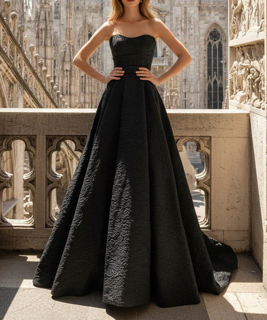 Luxurious Strapless Sweetheart Textured Mikado Lace-Up Back Sweeping-Train Ballgown