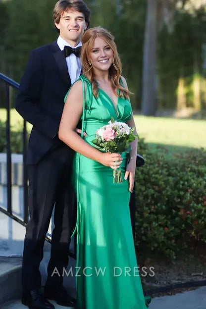 Vestido de fiesta formal largo de satén plisado sin mangas con escote en V profundo de sirena de Amzcw