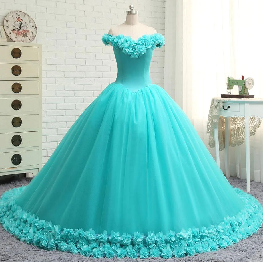 Off The Shoulder Ball Gown Quinceanera Dresses Tulle With Handmade Flower