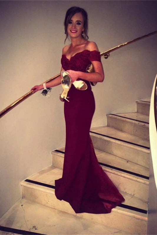Vestidos de fiesta con hombros descubiertos, licra, burdeos/granate, cola larga con apliques 
