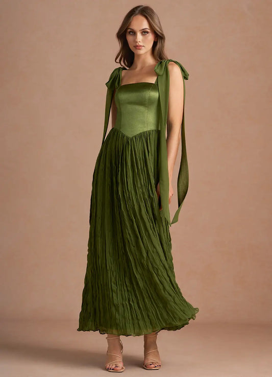 Olive Green Bow Strap Prom Dress with Square Neckline and Crinkled Chiffon Skirt for Formal Events and Evening Occasions
