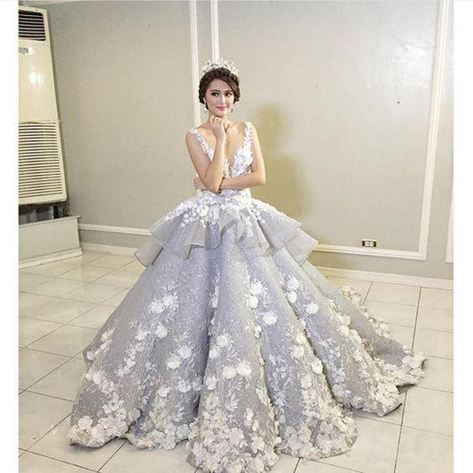 Princess Pretty Light Blue Ball Gown Long Backless Quinceanera Wedding Gowns