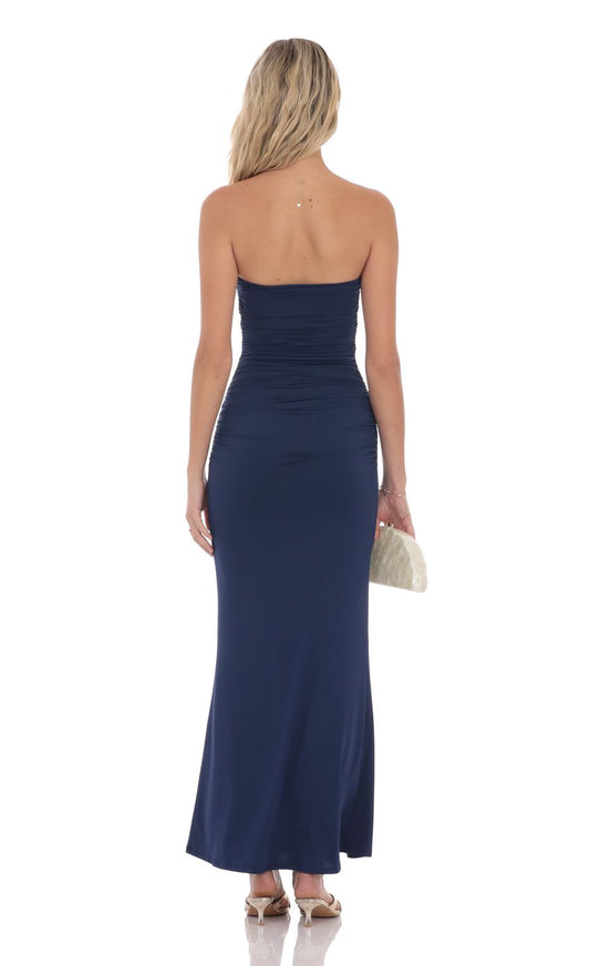 Prom Dress Navy Blue Strapless Maxi Dress With Ruched Bodice Decorative Brooch Formal Evening Party Gown