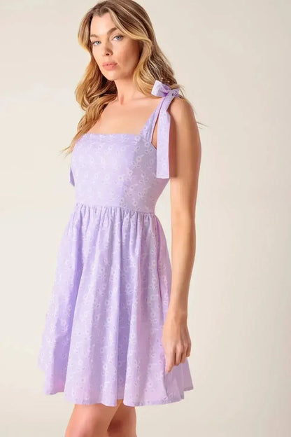 Romantic A-Line Square Neck Sleeveless Bow Back Mini Homecoming Dresses