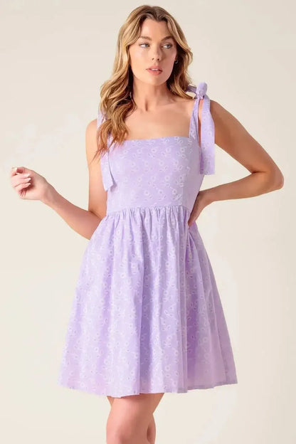 Romantic A-Line Square Neck Sleeveless Bow Back Mini Homecoming Dresses