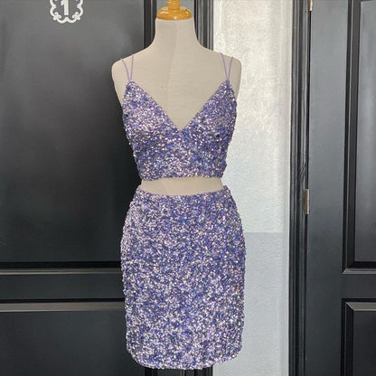 Vestidos de cóctel de dos piezas con lentejuelas y escote en V hasta la rodilla