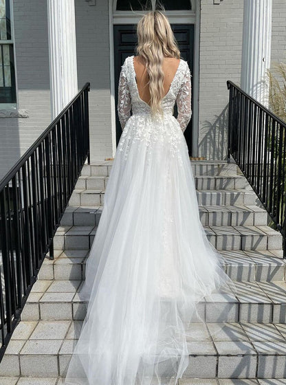 V Neck Mermaid/Trumpet Appliques Wedding Dresses