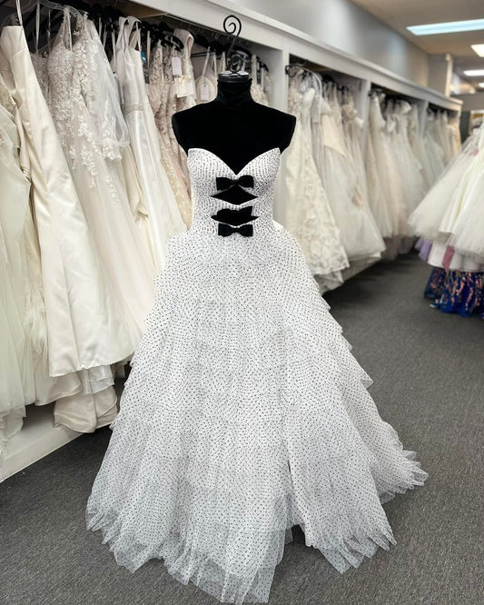 Vestidos de fiesta sin tirantes, corte A, con aberturas escalonadas y largo hasta el suelo 