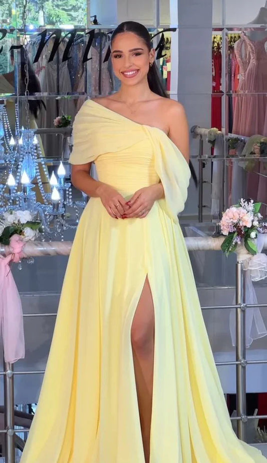 Soft Ruched One-Shoulder Draped High-Slit Ballgown Floor-Length Prom Dress