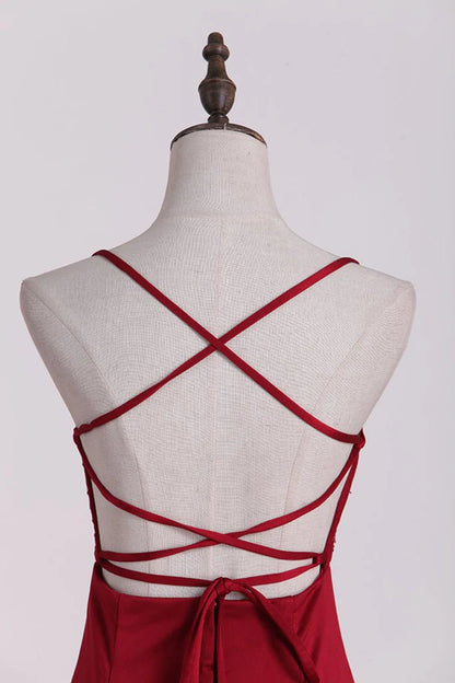 Vestidos de fiesta de sirena sin mangas con tirantes finos, cola larga y apliques de licra 