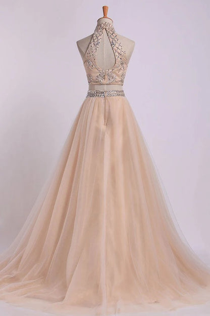 Vestidos de fiesta de dos piezas con cuello alto, corte A, tul y cuentas 