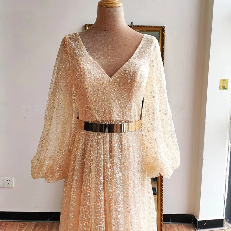 Vestido de novia dorado con escote en V y cuentas, con espalda en V y manga larga para fiesta 