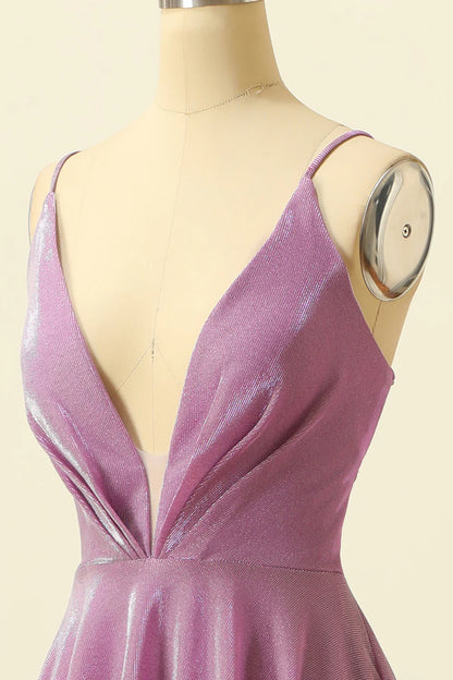 Vestido de fiesta morado con escote en V brillante