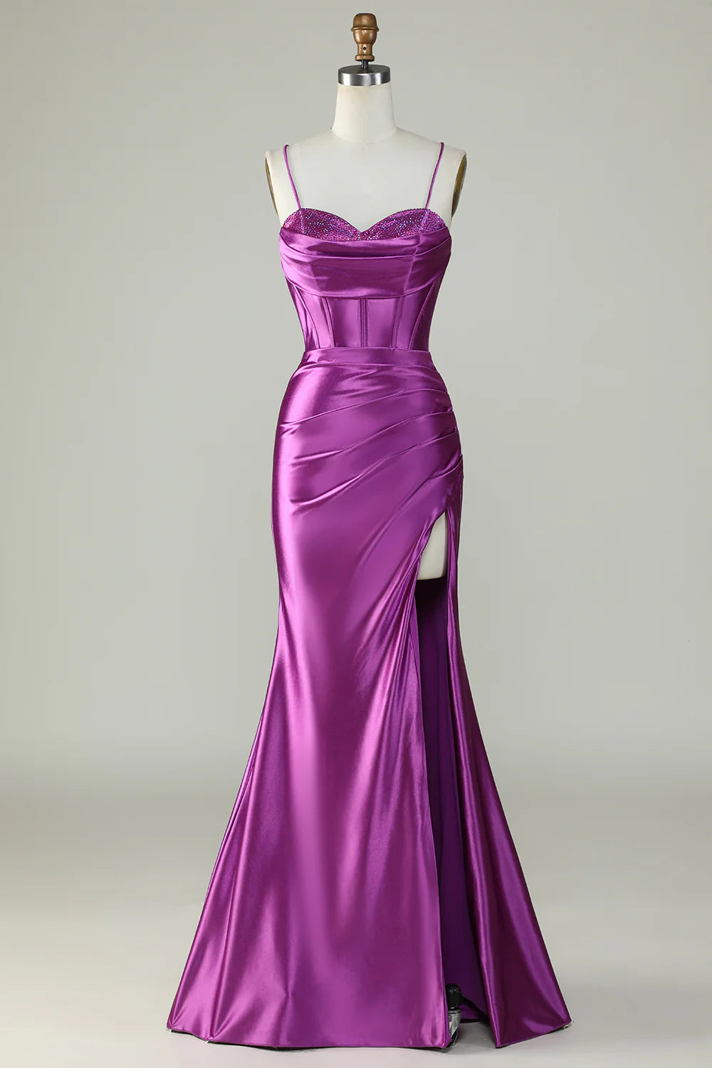 Vestido de fiesta largo de sirena con tirantes finos en morado oscuro y abertura de Amzcw 