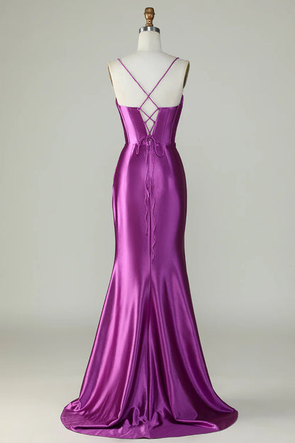 Vestido de fiesta largo de sirena con tirantes finos en morado oscuro y abertura de Amzcw 