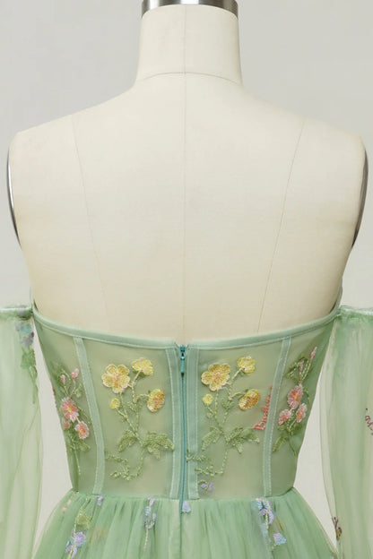 Vestido de fiesta verde de corte A con mangas largas y hombros descubiertos 