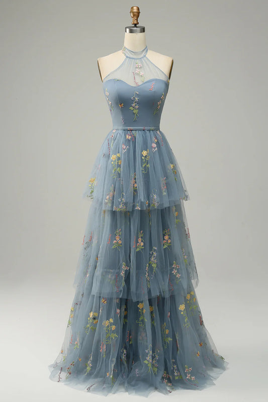 Vestido de fiesta de tul con cuello halter y bordado en forma de A 