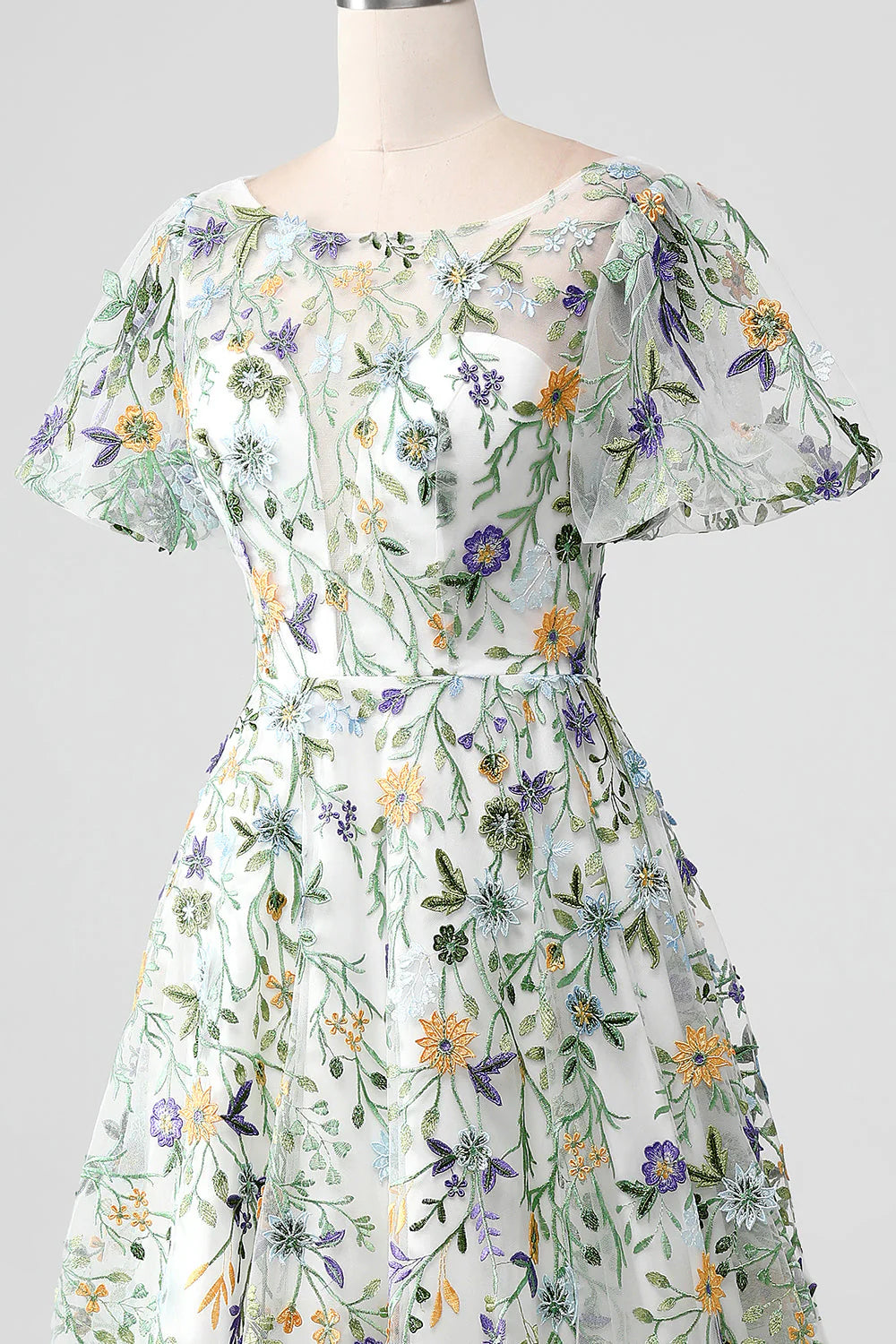 Amzcw Ivory Flower Ball-Gown/Princess Embroidered Long Prom Dress with Short Sleeves prom dresses stores