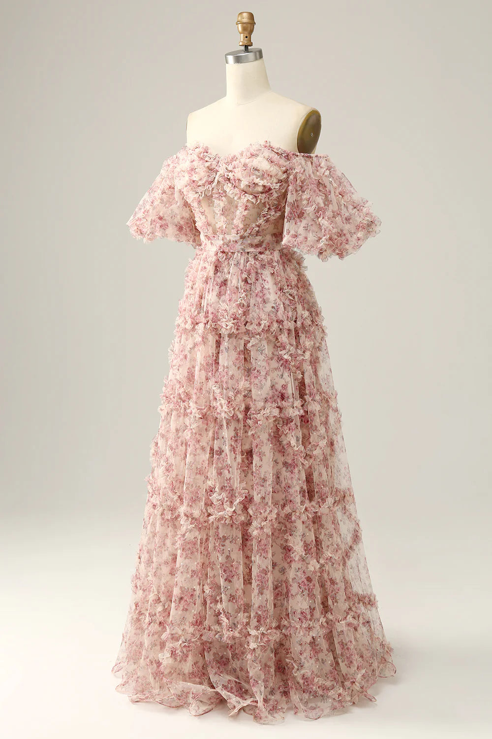 Vestido de fiesta con hombros descubiertos y flores en color rojo marfil