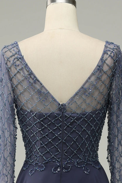 Vestido de madre de la novia con mangas largas y cuentas 