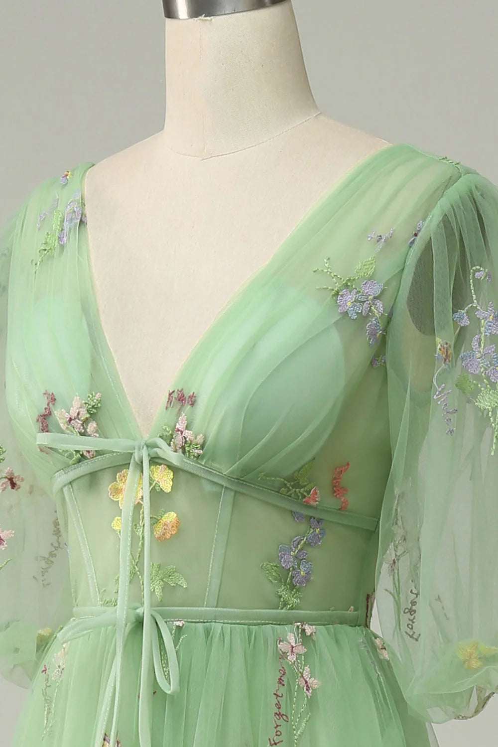 Amzcw Green A-Line V-Neck Embroidery Long Prom Dress with Short Sleeves