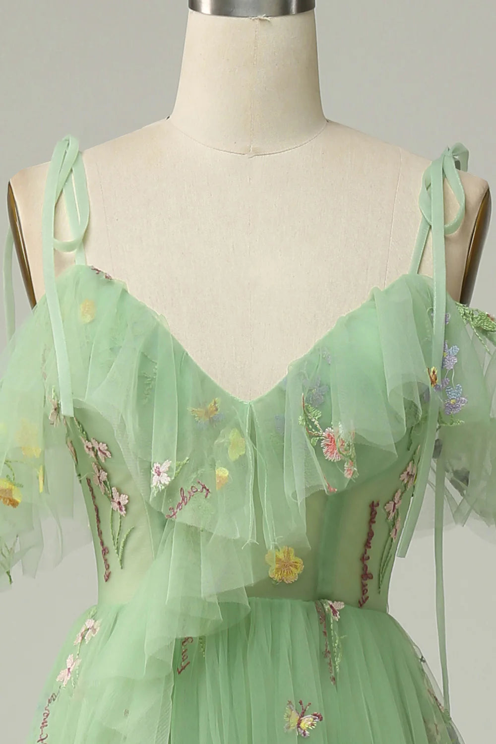 Amzcw Green A-Line Spaghetti Straps V-Neck Embroidered Prom Dress with Slit