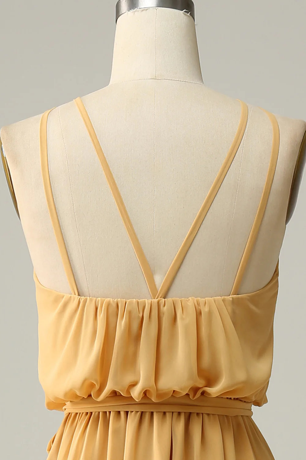 Vestido de dama de honor largo amarillo con cuello halter y lazo de Amzcw 