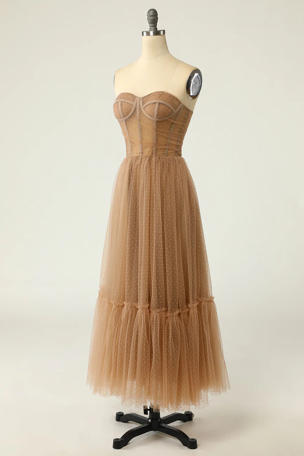 Vestido de fiesta con corsé y lunares color caqui