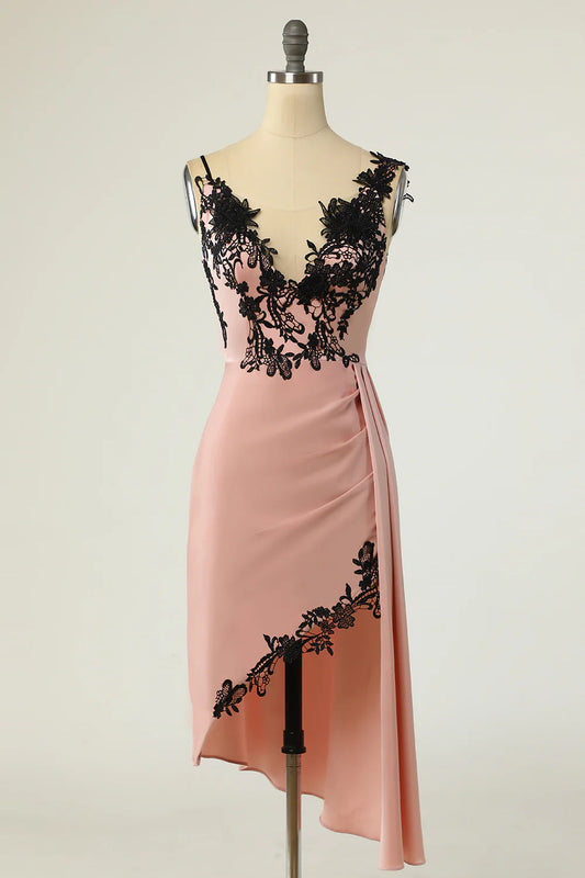 Vestido de fiesta negro nude con escote en V y largo hasta la rodilla