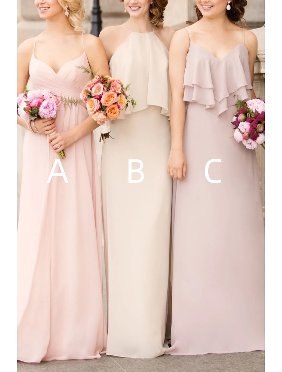 Vestido de dama de honor de corte A, cuello halter, tirantes finos, sin mangas, elegante, largo hasta el suelo, de gasa con volantes y fruncido.