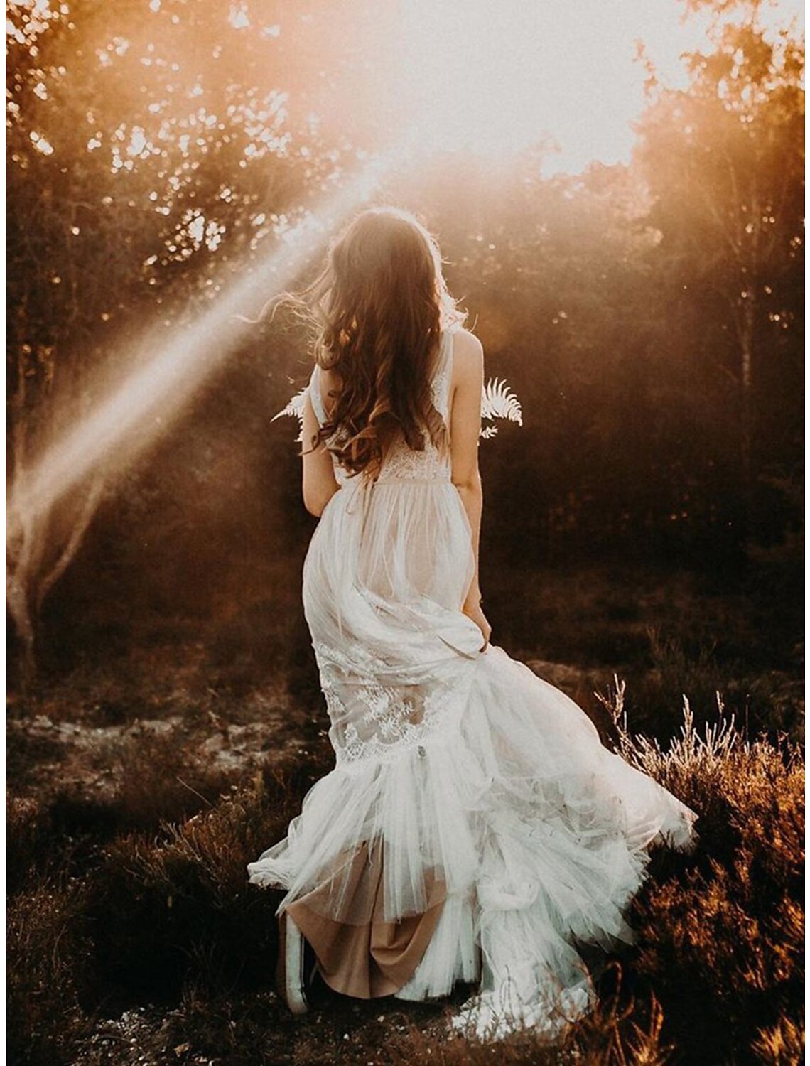 Beach Boho Wedding Dresses A-Line V Neck Sleeveless Court Train Lace Bridal Gowns With Lace Summer Fall Wedding Party Women's Clothing