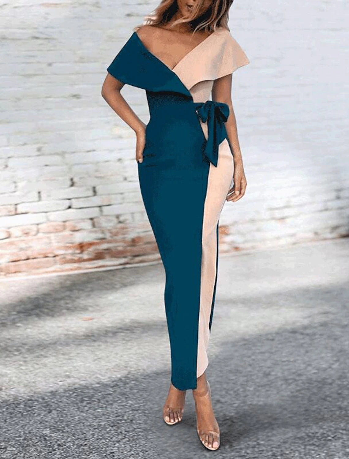 Sheath / Column Cocktail Dresses Bodycon Dress Wedding Guest Party Wear Knee Length Short Sleeve V Neck Stretch Fabric with Pleats