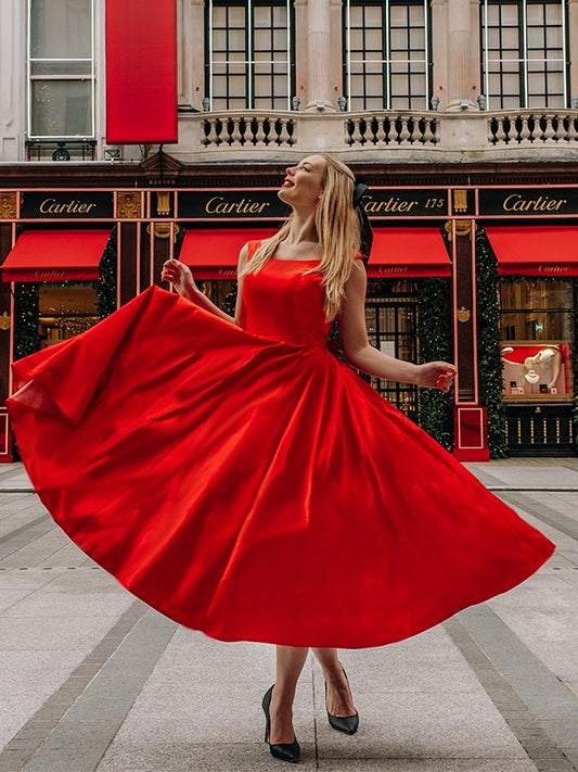 Vestidos de fiesta de satén con corte A/princesa, sin mangas, con lazo cuadrado y largo hasta la rodilla