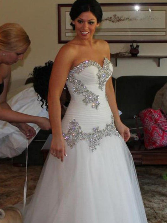 Vestidos de novia de corte A/princesa, escote corazón, tul, sin mangas, con pedrería, hasta el suelo