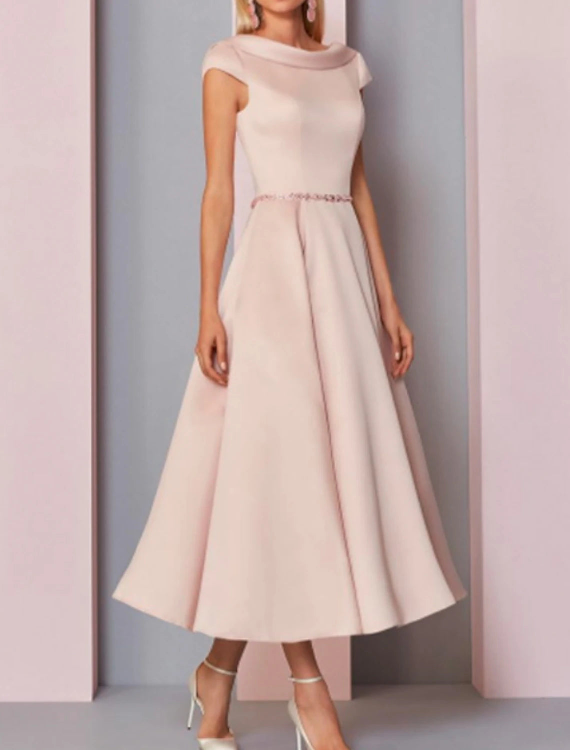 Vestido de madre de la novia de corte A para invitada de boda, talla grande, cuello vuelto, largo hasta los tobillos, satén, manga corta con cristales