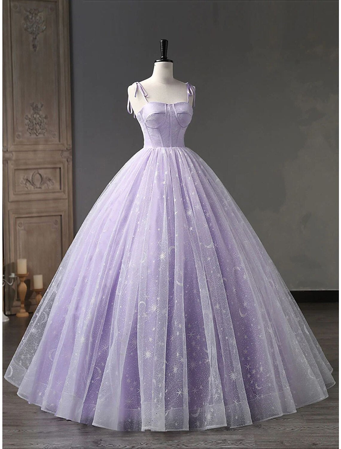 Vestido de fiesta minimalista, formal, largo hasta el suelo, sin mangas, con tirantes finos, de tul, sin espalda y pliegues, con tiras.