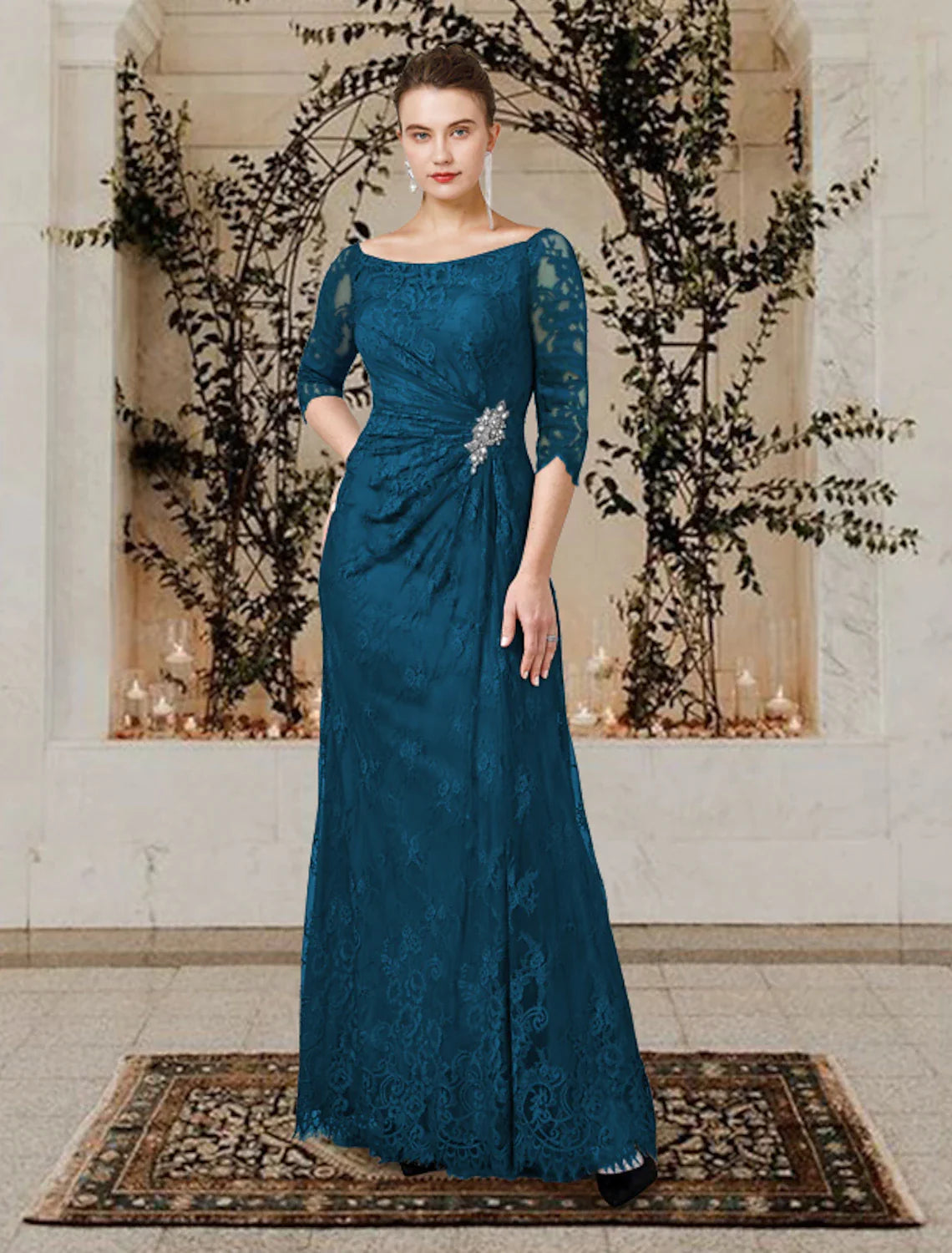 Suknia dla matki panny młodej w kształcie litery A, plus size, elegancka, z biżuterią, sięgająca do ziemi, z krótkim rękawem i falbankami, z kryształową broszką, z drapowaniem po bokach