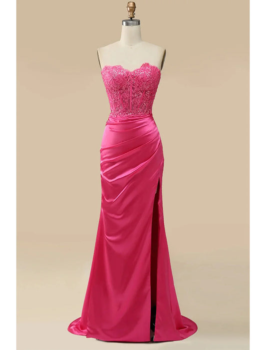 Suknie balowe syrena/trąbka, suknia empire, formalna, z trenem typu sweep, bez rękawów, z dekoltem w serduszko, z aplikacjami