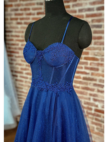 Vestidos de fiesta de corte A, brillantes y con brillo, largos hasta el suelo, sin mangas, escote corazón, tul, espalda descubierta y apliques plisados.