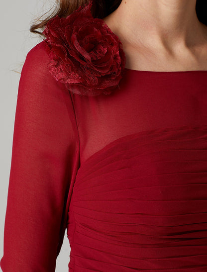 Vestido tubo/columna con escote en forma de cerradura, largo hasta el suelo, mangas 3/4, escote barco, charmeuse con flores fruncidas