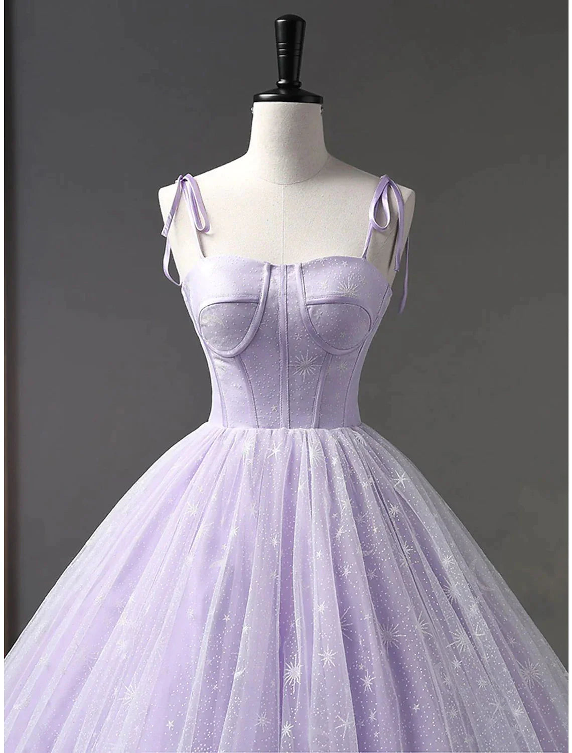 Vestido de fiesta minimalista, formal, largo hasta el suelo, sin mangas, con tirantes finos, de tul, sin espalda y pliegues, con tiras.